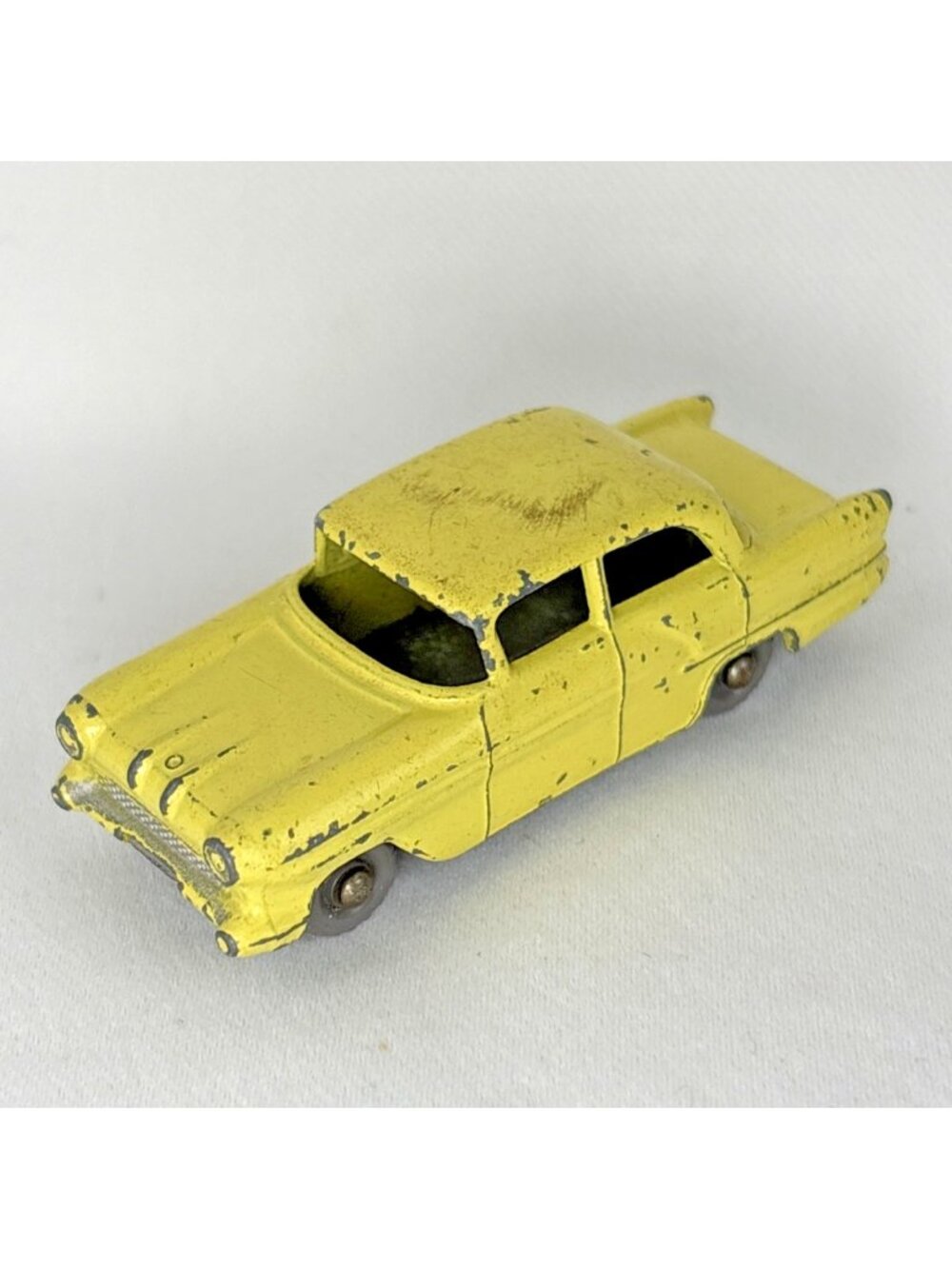 Vintage Lesney Matchbox #45 Vauxhall Victor England